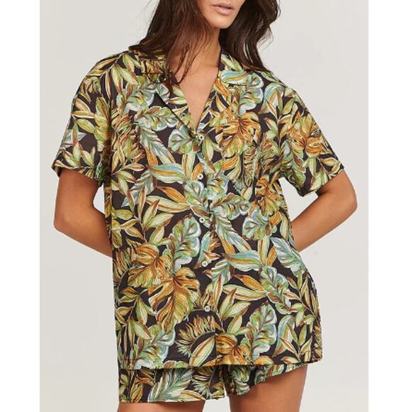 Charlie Holiday. Tops - New ~ CHARLIE HOLIDAY ~  Tropical Palm Indie Shirt Size XS Oversized